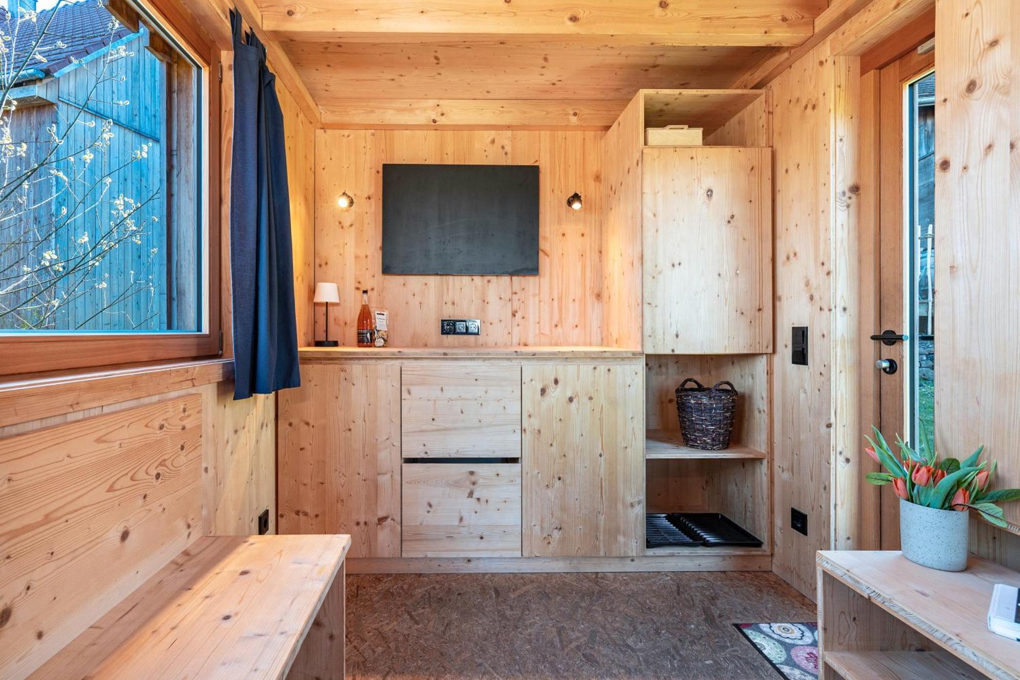 Tiny Houses Der Dorfscheune Bieselsberg Экстерьер фото